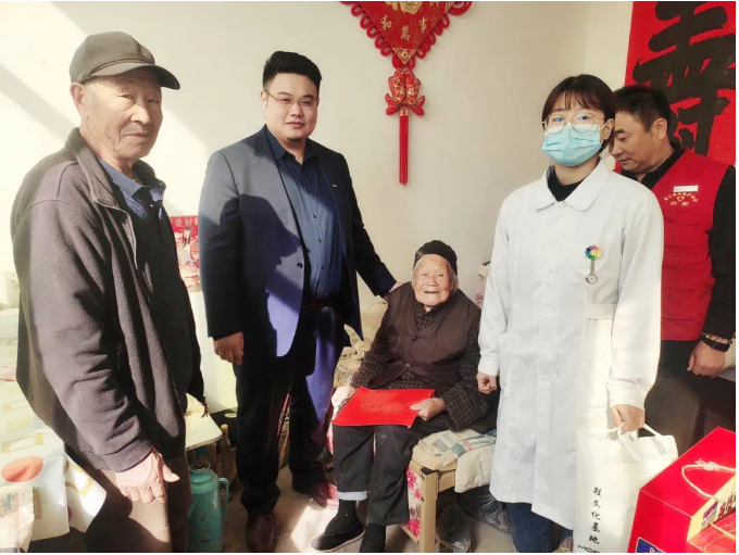 愛在重陽節(jié)，慰問暖人心